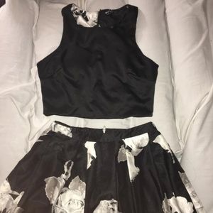 Sequin Hearts Brand Black Floral Print Set